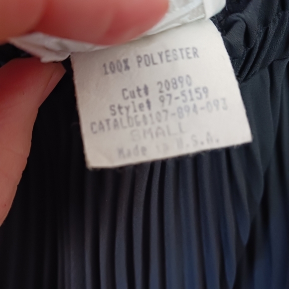 Vintage Accordion Pleated Black Circle Skirt - Picture 6 of 8